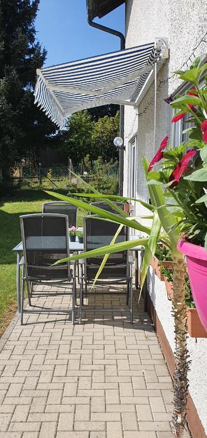 Moderne Ferienwohnung Mit Eigenem Garten Und Traumhaften Blick Wilhelmsthal Esterno foto