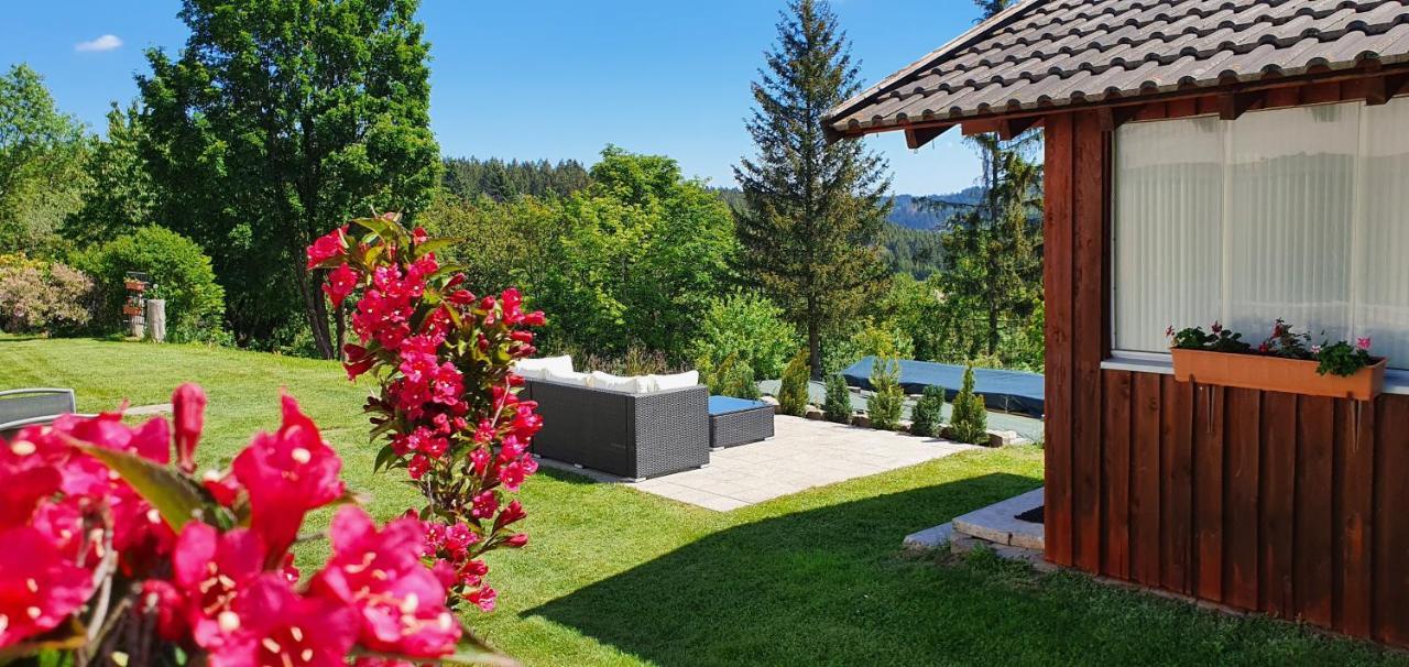 Moderne Ferienwohnung Mit Eigenem Garten Und Traumhaften Blick Wilhelmsthal Esterno foto