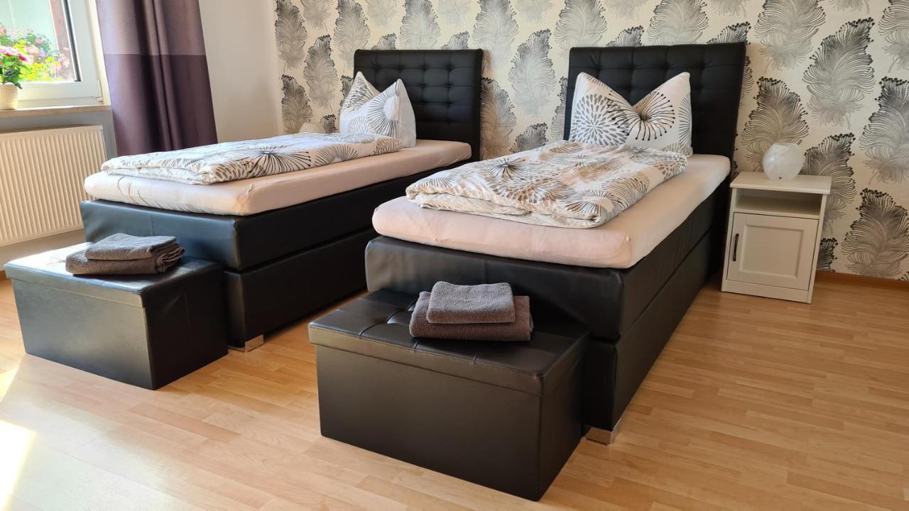 Moderne Ferienwohnung Mit Eigenem Garten Und Traumhaften Blick Wilhelmsthal Esterno foto